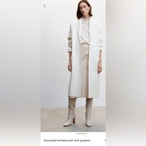Oversized knitted coat with pocket by Mango
